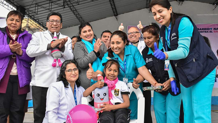  Más de 800,000 Niños en Perú Vacunados contra Sarampión y Polio