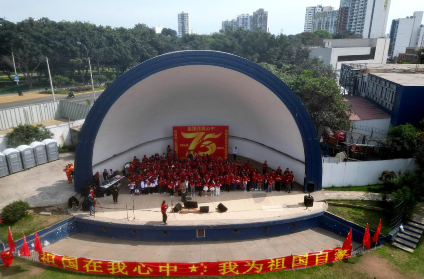  Comunidad China en Perú Celebra con Canciones Patrióticas el inicio de la Primavera