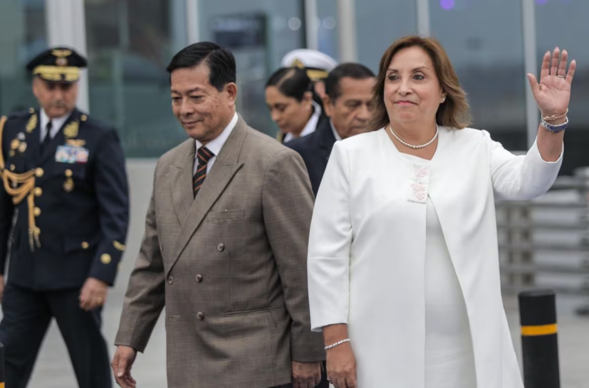 Podemos Perú y Bancada Socialista rechazan diálogo con Boluarte