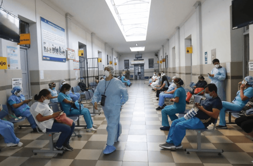  Sistema de salud del Perú ante el reto sanitario rumbo al 2026