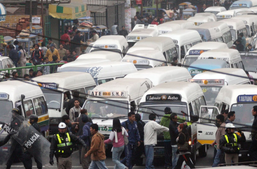  Oficializan Decreto Legislativo para reducir informalidad en el transporte público